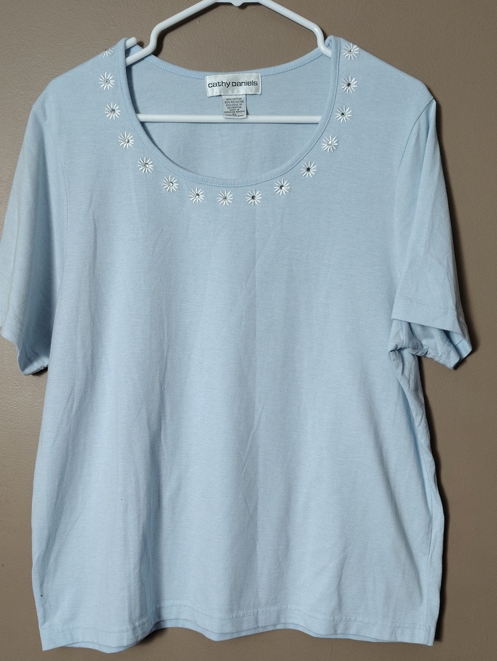 Cathy Daniels Light Blue Blouse W Flower Embellishments Size XL